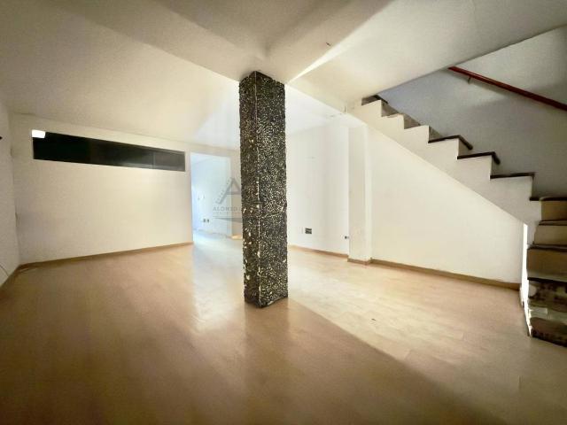 Chalet en venta en Dos Hermanas, Andalucía
