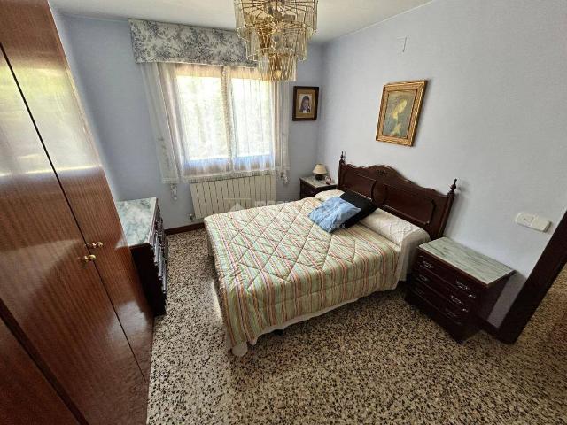 Villa en venta en La Muela