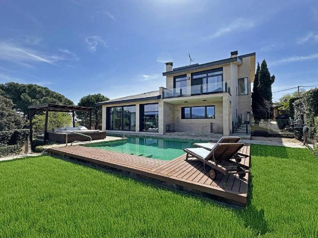 Villa en venta en Galapagar