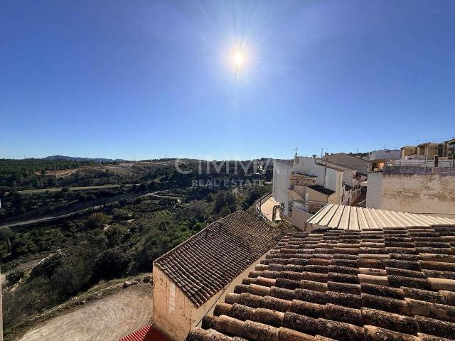 Terreno en venta en La Nucia, Valencia