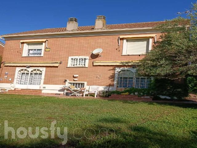 Chalet en venta en Azuqueca De Henares, Castilla-La Mancha