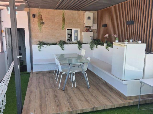 Chalet en venta en Alcalá De Guadaíra, Andalucía
