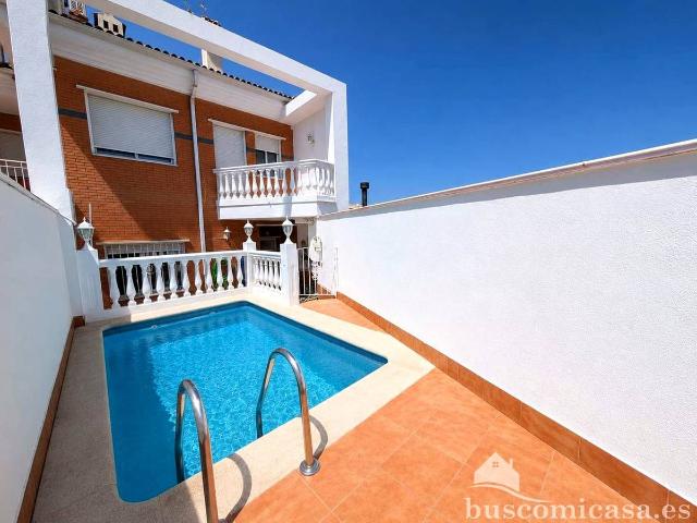Chalet en venta en Linares, Andalucía