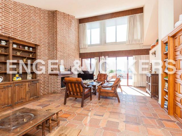 Chalet en venta en San Lorenzo De El Escorial, Madrid