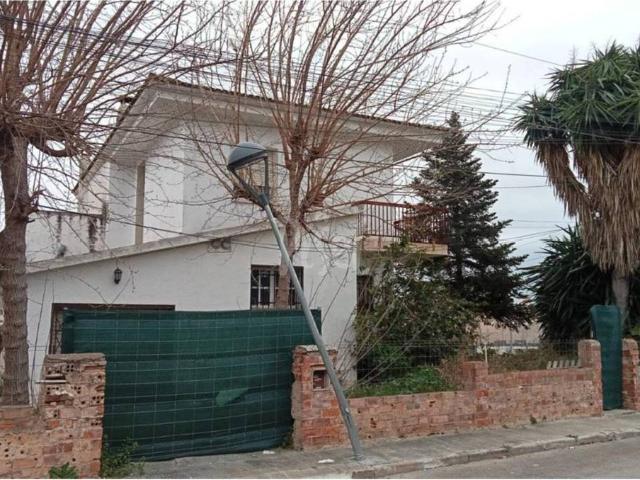 Villa en venta en La Pobla De Montornès