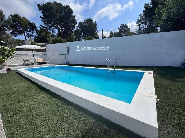 Chalet en venta en el Castell de Montornès, Tarragonès