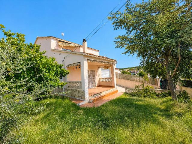 Chalet en venta en el Castell de Montornès, Tarragonès
