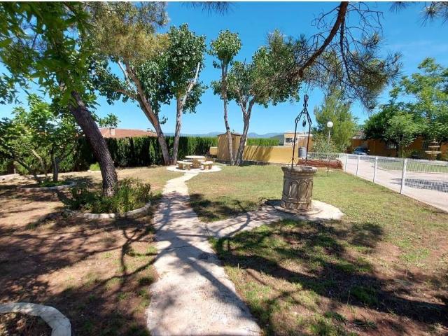 Chalet en venta en La Pobla Tornesa