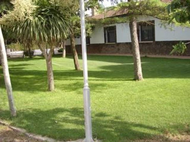 Chalet en venta en Los Ángeles, Ciudad Real