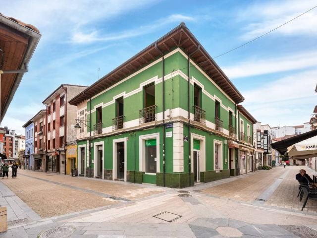 Chalet en venta en Santolaya, Siero