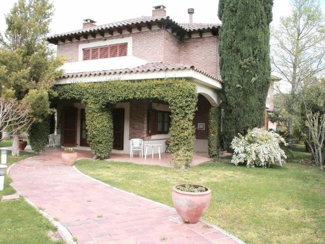 Villa en venta en La Portellada