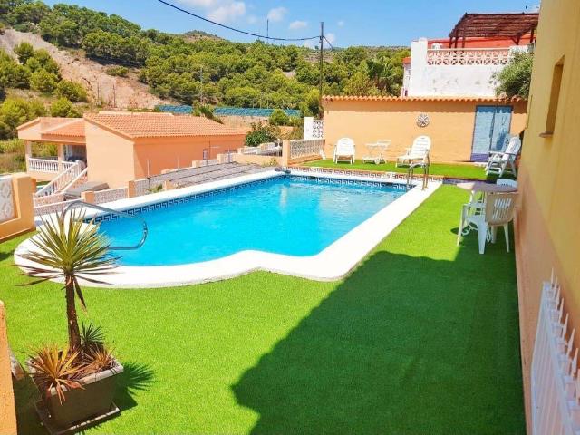 Villa en venta en Oropesa Del Mar, els Quarts