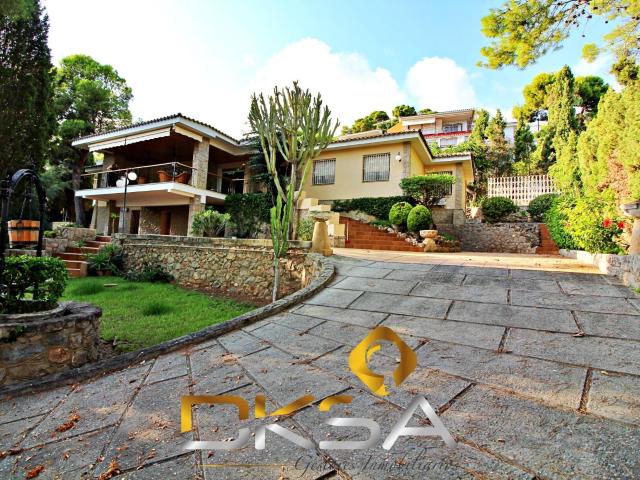 Villa en venta en Oropesa Del Mar, els Quarts