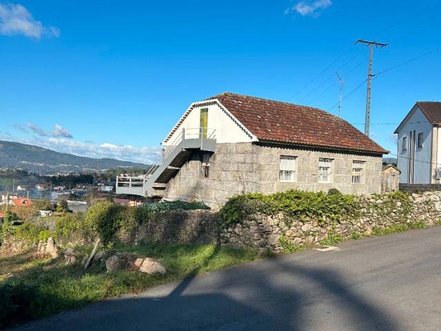 Chalet en venta en Pontevedra, Deza
