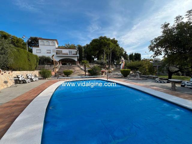 Chalet en venta en La Sentiu De Sió, Lleida