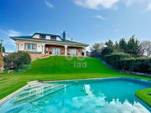 Villa en venta en La Torre De Claramunt