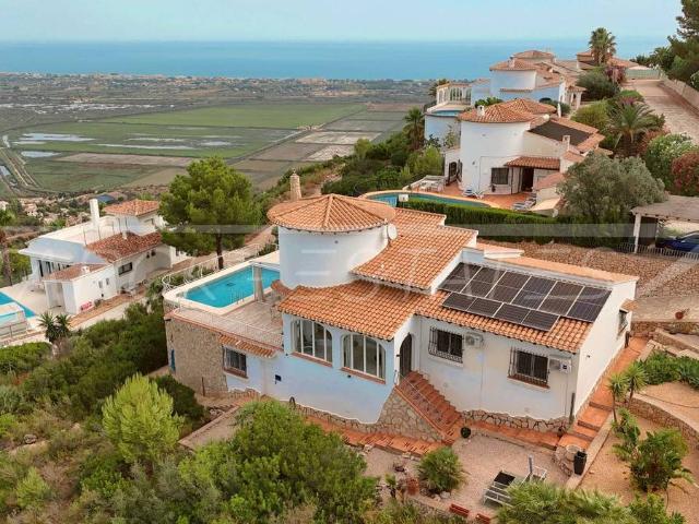 Chalet en venta en la Marina Alta, Valencia