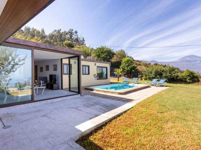 Chalet en venta en Santa Úrsula, Canarias