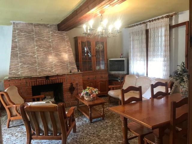 Villa en venta en La Villa De Don Fadrique
