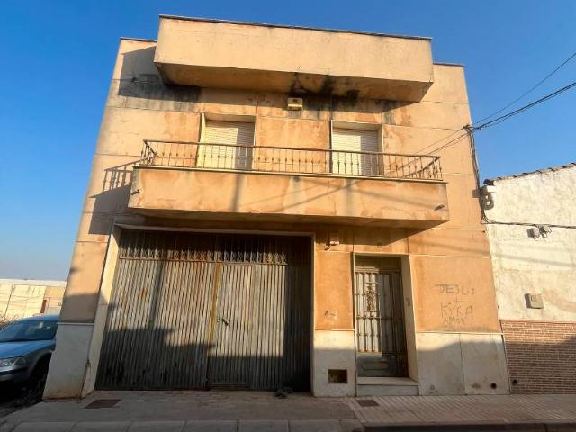 Chalet en venta en Linares, Andalucía