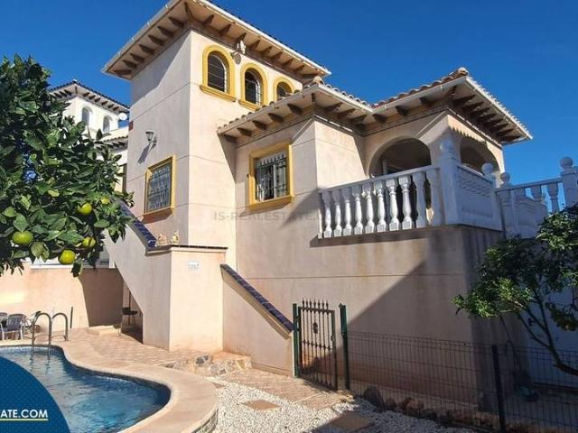 Chalet en venta en Obispo Rocamora, el Baix Segura / La Vega Baja