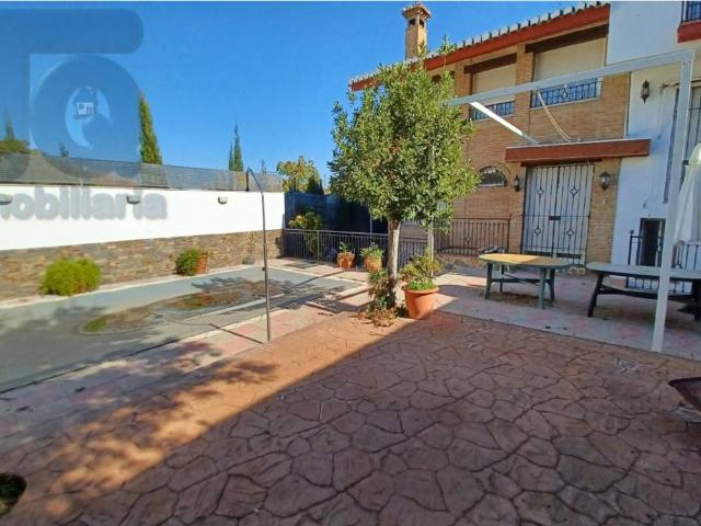 Villa en venta en La Zubia, Barrio Ermitaño