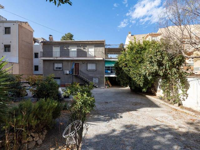 Chalet en venta en Barrio Ermitaño, La Zubia