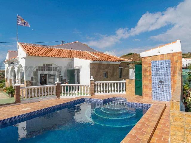 Chalet en venta en Capuchinos, La Axarquía