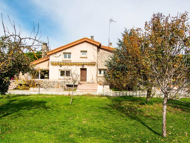 Chalet en venta en Laguna De Duero, Castilla y León