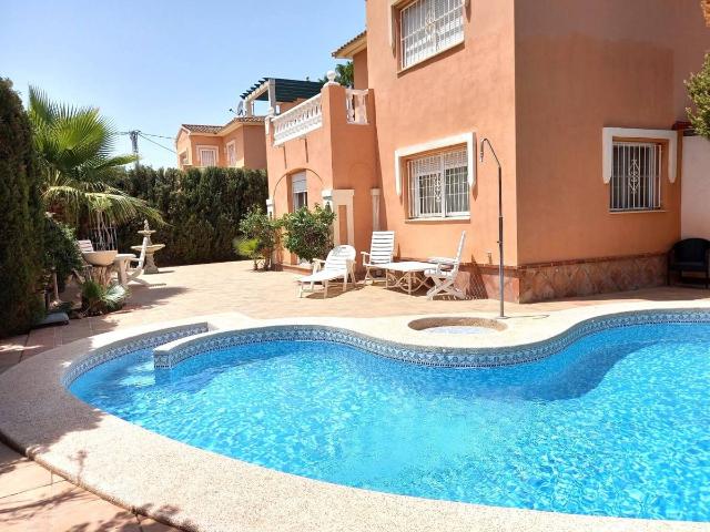Villa en venta en L'alfàs Del Pi, Devesa