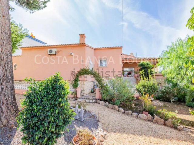 Villa en venta en L'alfàs Del Pi, Devesa