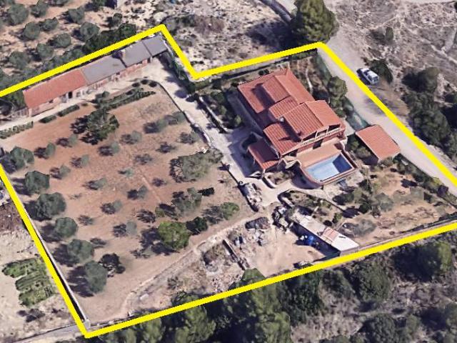 Chalet en venta en l'Alcalatén, Valencia