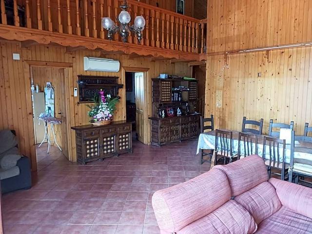 Villa en venta en L'aldea, Barri Hostal