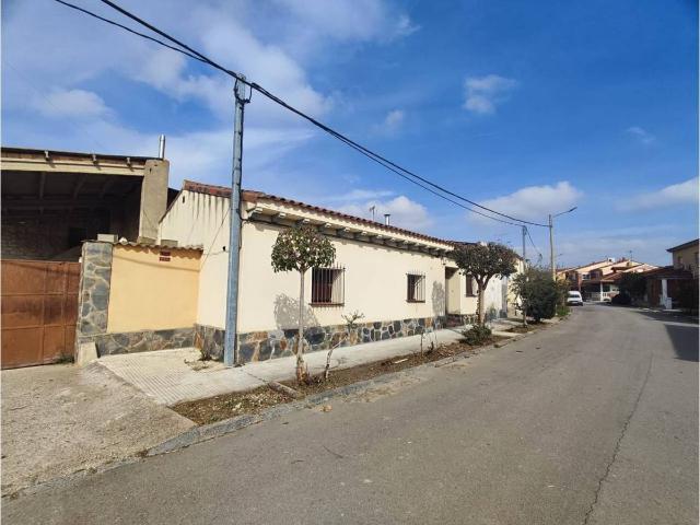 Chalet en venta en Los Monegros, Aragón