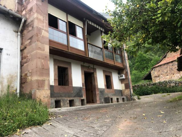 Chalet en venta en Sobrelapeña, Lamasón