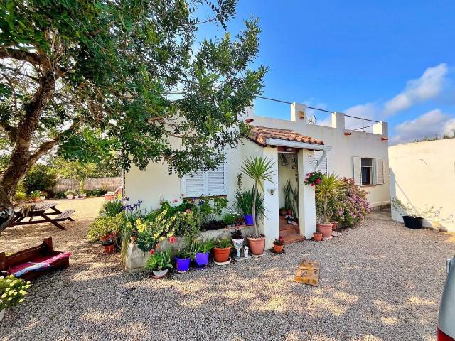 Villa en venta en L'ametlla De Mar