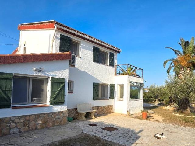 Villa en venta en L'ampolla
