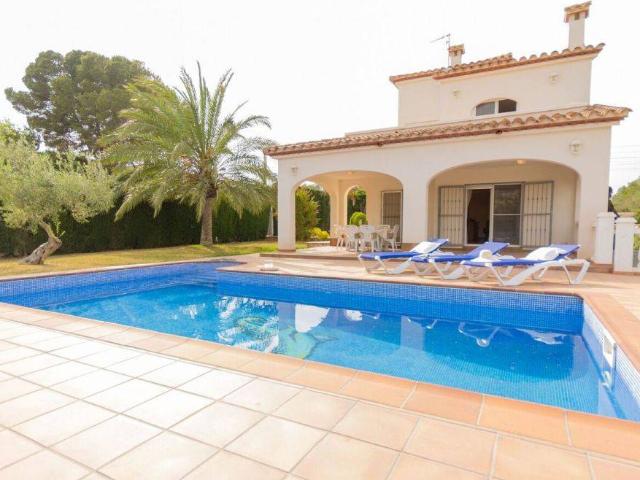 Villa en venta en L'ampolla