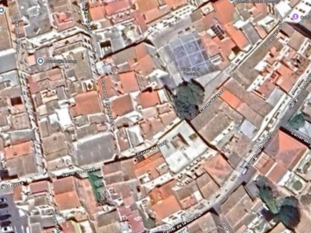 Villa en venta en L'arboç
