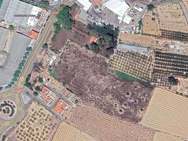 Villa en venta en L'arboç