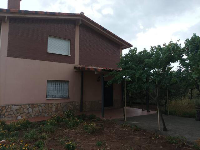 Chalet en venta en Villapatro, Lardero