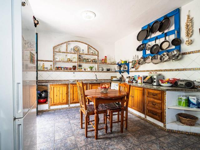 Chalet en venta en Tomares, Andalucía