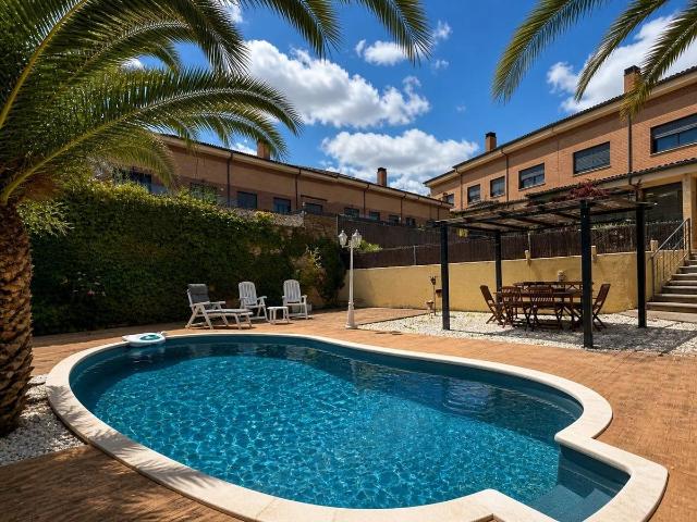 Chalet en venta en Guadalajara, Castilla-La Mancha