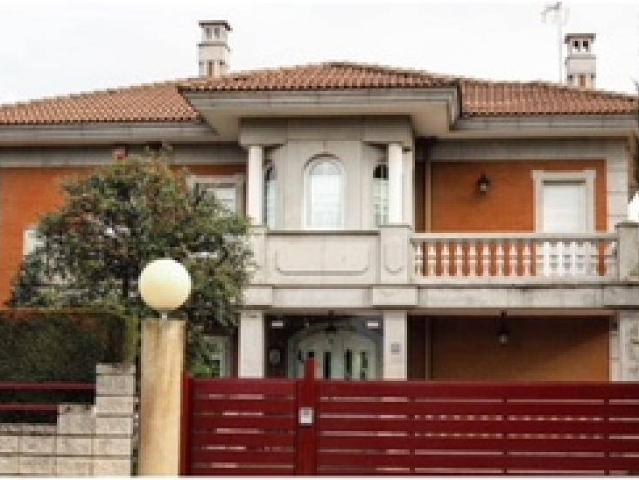 Chalet en venta en Centro, León