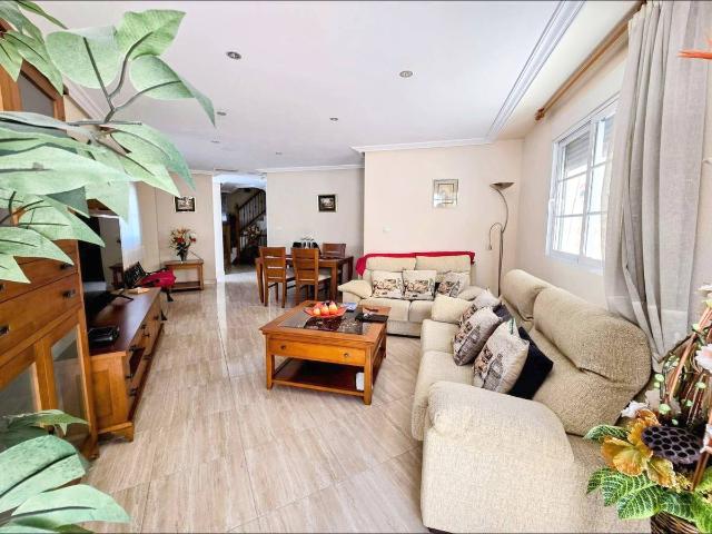 Chalet en venta en el Vinalopó Mitjà / El Vinalopó Medio, Valencia