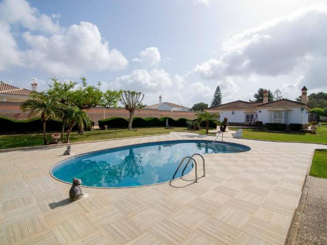 Chalet en venta en Bahía de Cádiz, Andalucía