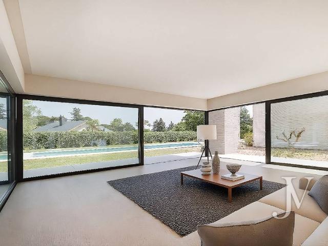 Villa en venta en Boadilla Del Monte