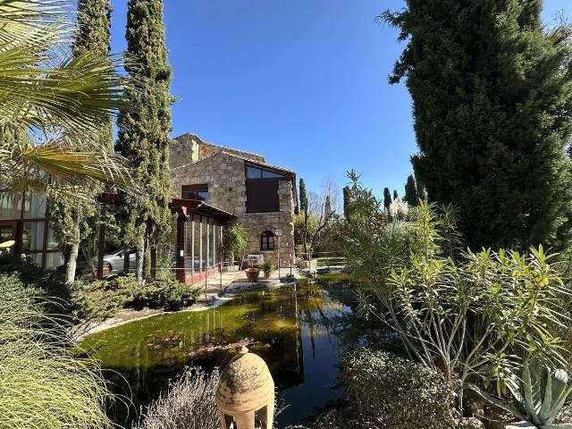 Villa en venta en Boadilla Del Monte