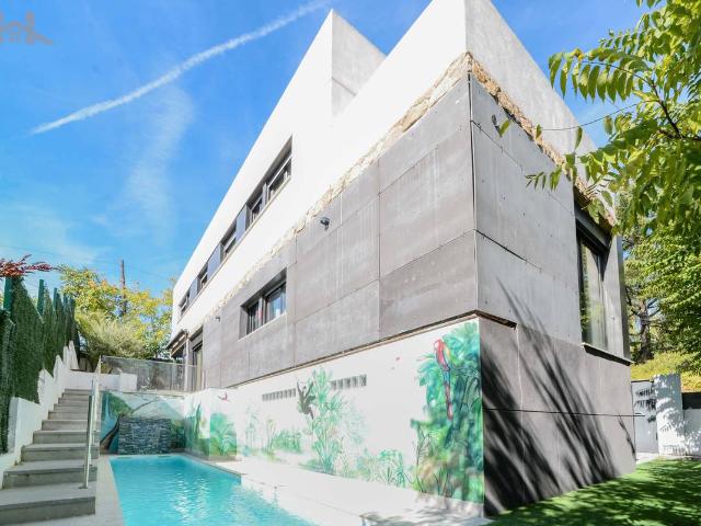 Chalet en venta en Rozas De Puerto Real, Madrid