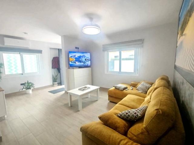 Chalet en venta en Guillena, Andalucía